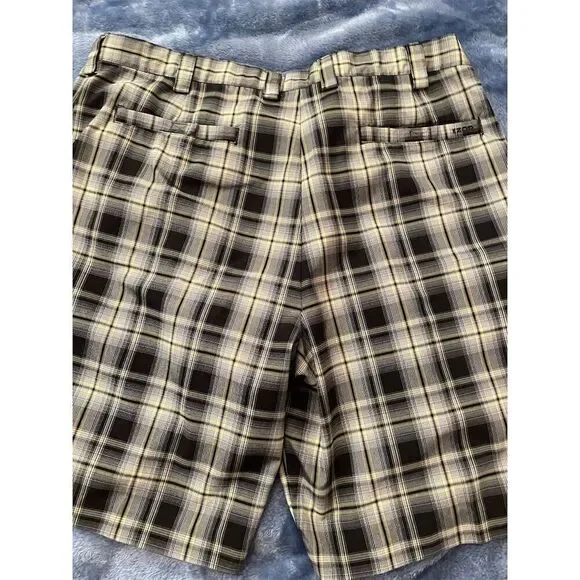IZOD Men's Plaid Chino Shorts Size 40 Multicolor Casual - Picture 7 of 12